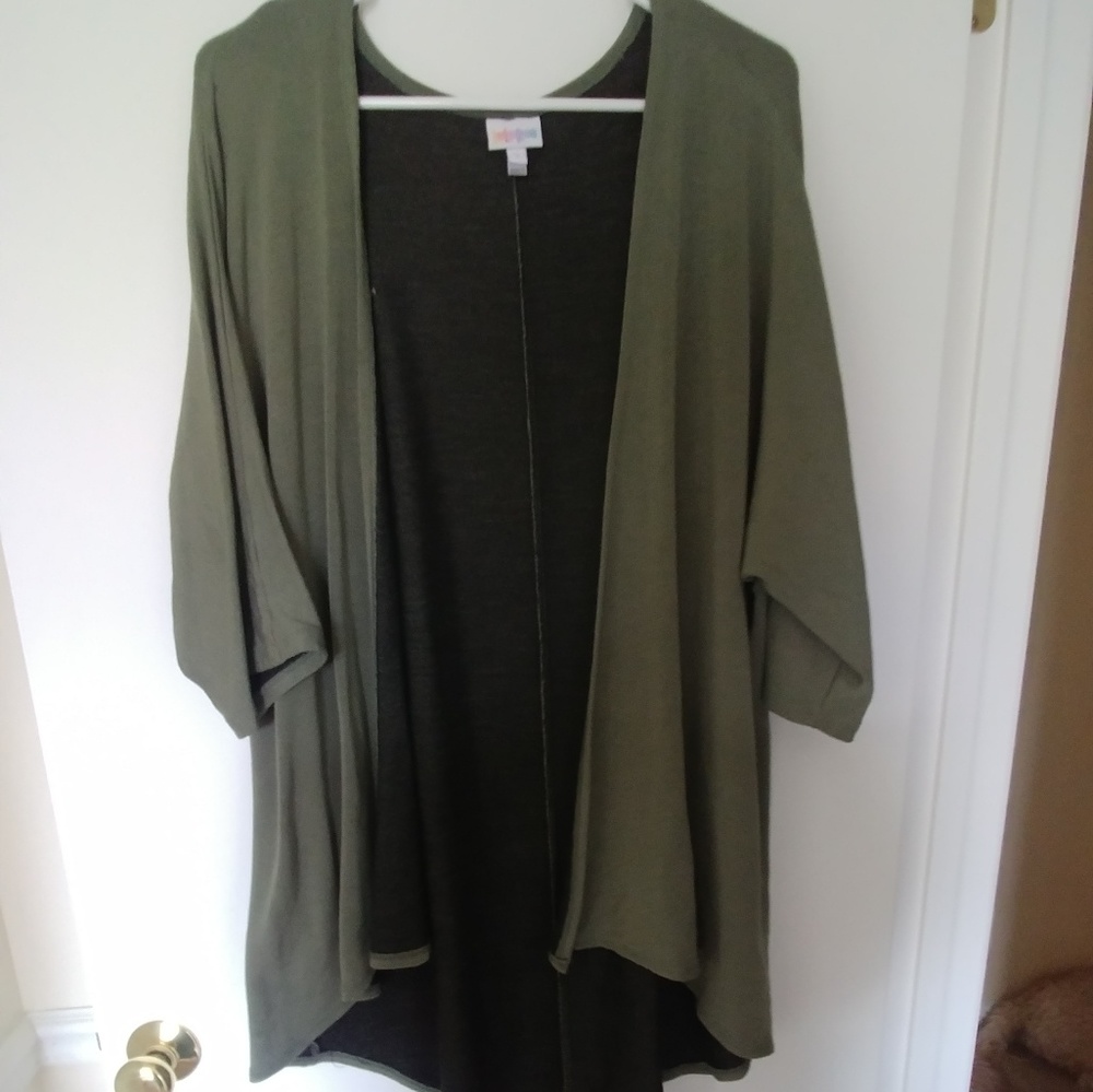 Lularoe S(one size) cardigan NWOT